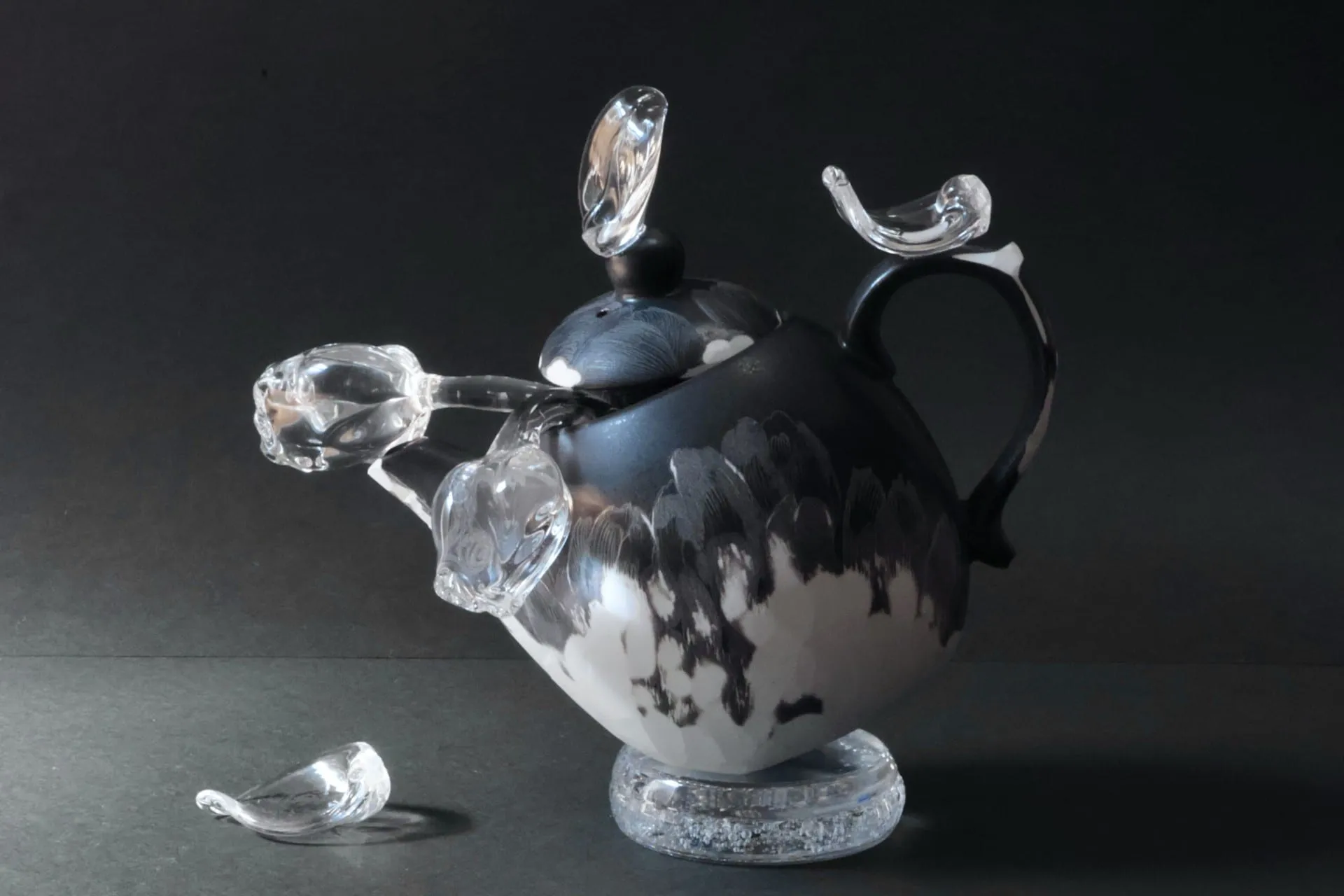 When Flowers Fall, Light Pours Down · Natsumi Hoshino