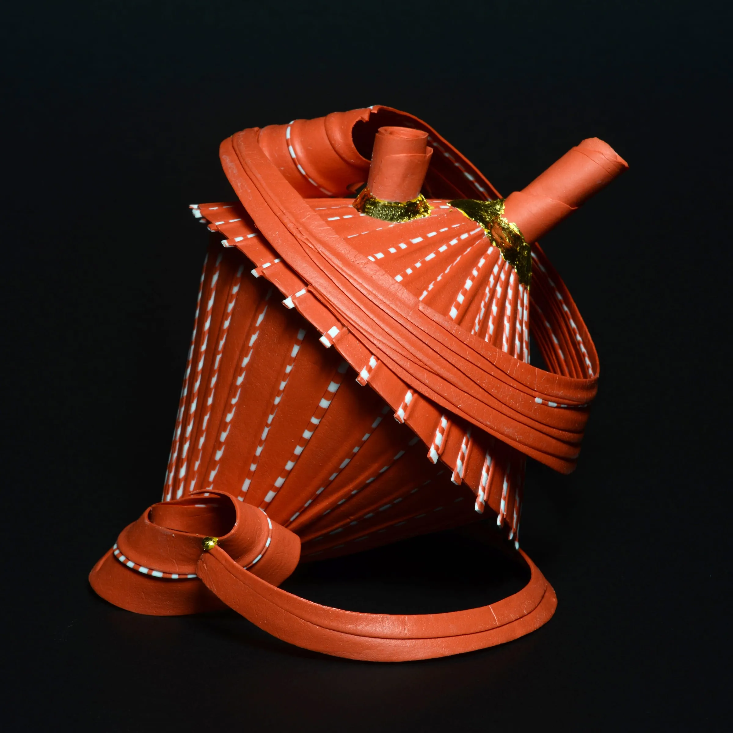 Teapot 2 · Paula Bastiaansen